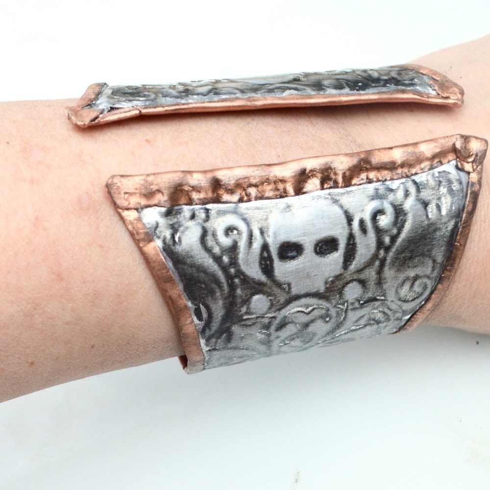 Skull Solid Copper Silver Wide Cuff Biker Handmade Embossed Gothic Gladiator - Picture 6 of 6